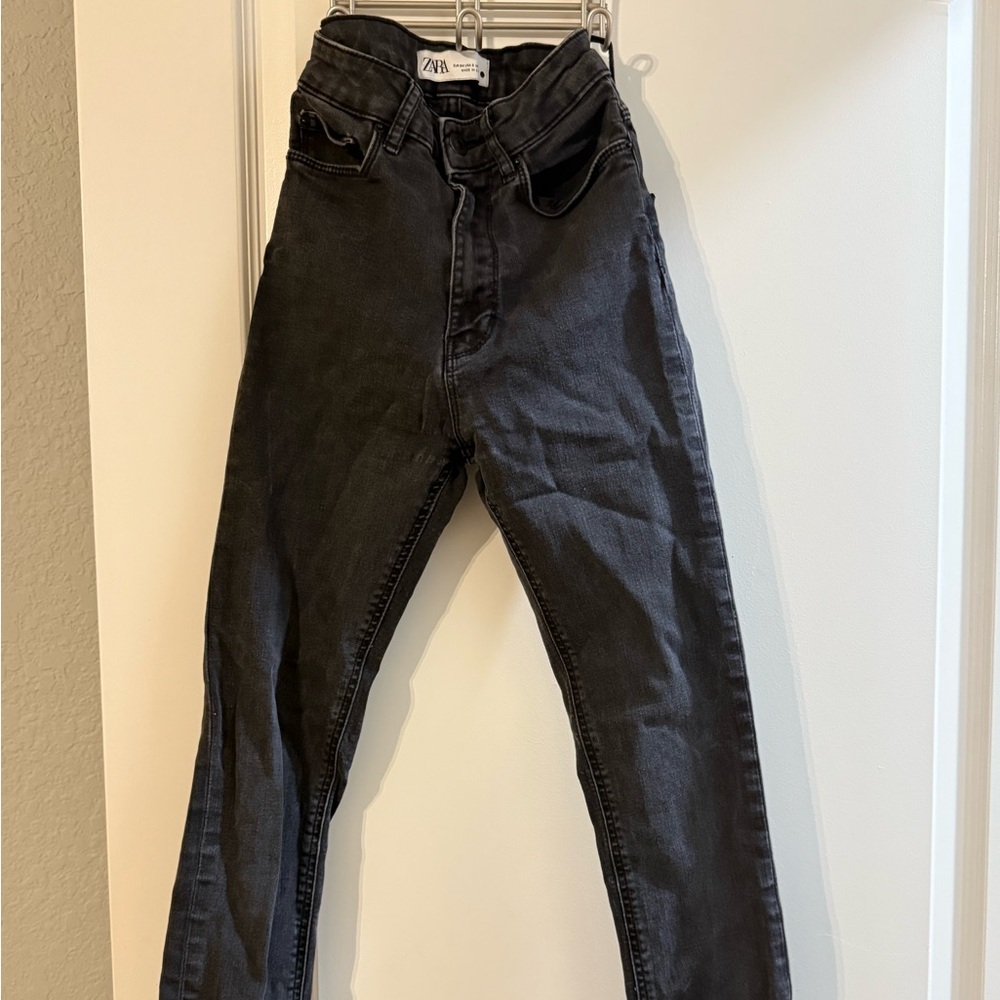 Zara Women’s High Rise Black Skinny Jeans